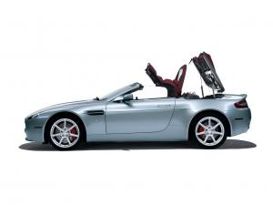 Aston Martin V8 Vantage Roadster 2006 года  (NA)